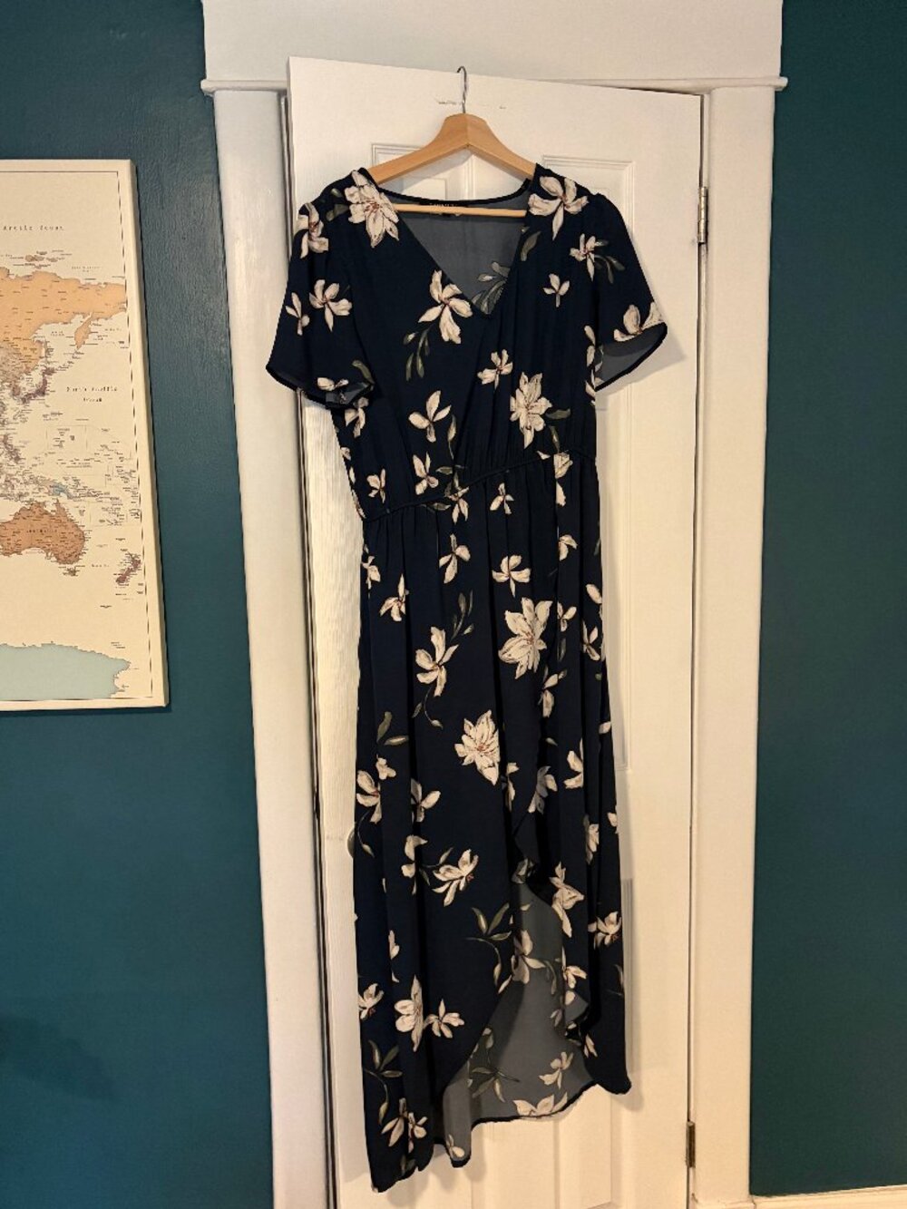 Dynamite Navy Floral Wrap Maxi Dress High Low Hem Short Sleeve V-Neck Lily Sz L